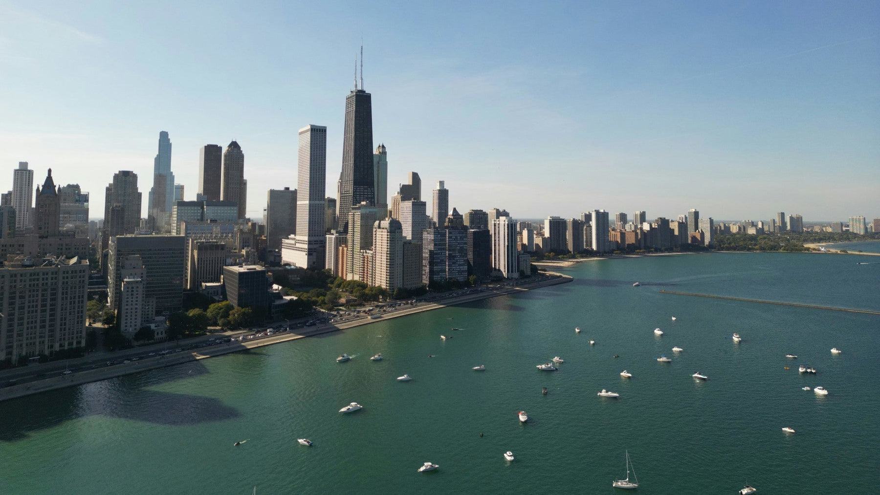 Boating in Illinois: A Guide to Navigating the Prairie State’s Lakes, Rivers & Great Lakes Waters - ORCA Retail US