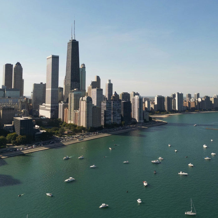 Boating in Illinois: A Guide to Navigating the Prairie State’s Lakes, Rivers & Great Lakes Waters - ORCA Retail US