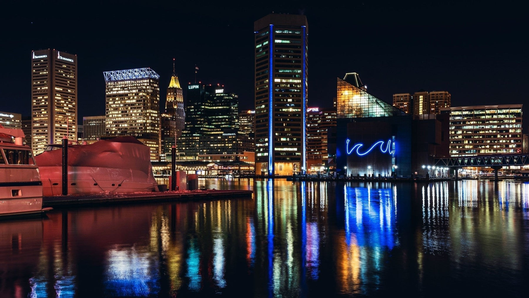 Boating in Maryland: A Guide to Exploring the Chesapeake Bay and Coastal Waters - ORCA Retail US