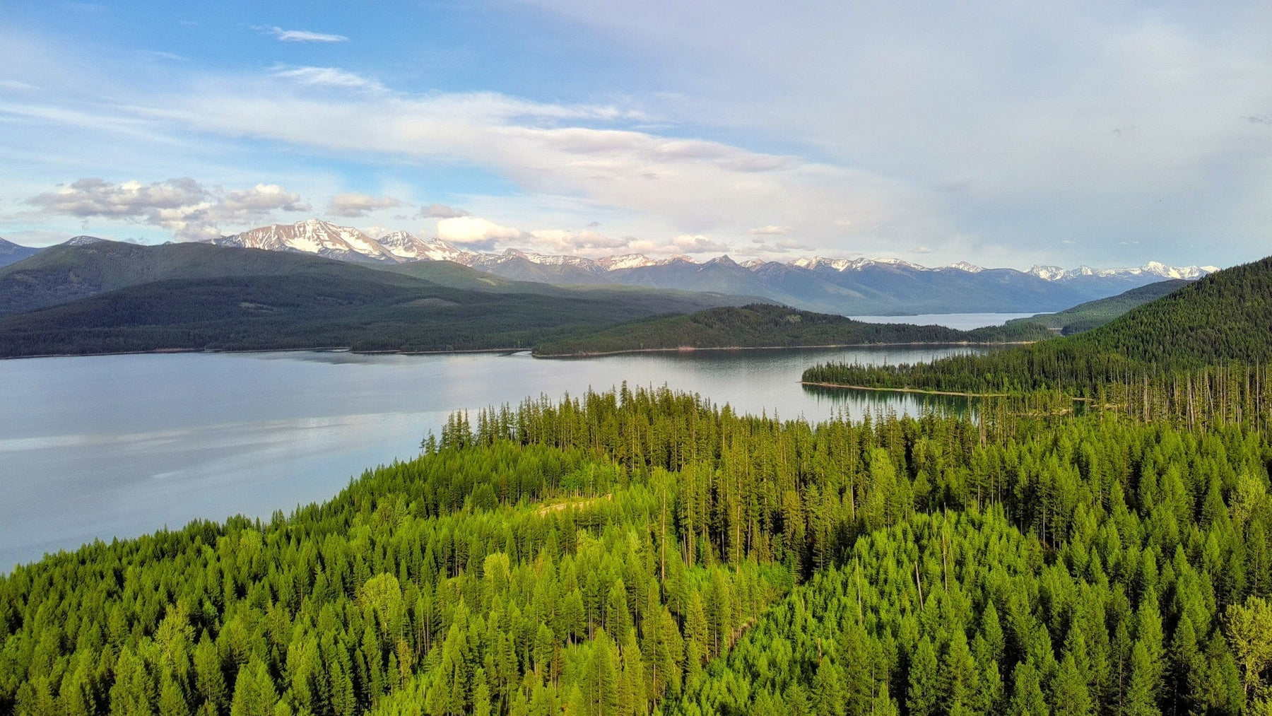 Boating in Montana: A Guide to Exploring Big Sky Country's Lakes and Rivers - ORCA Retail US