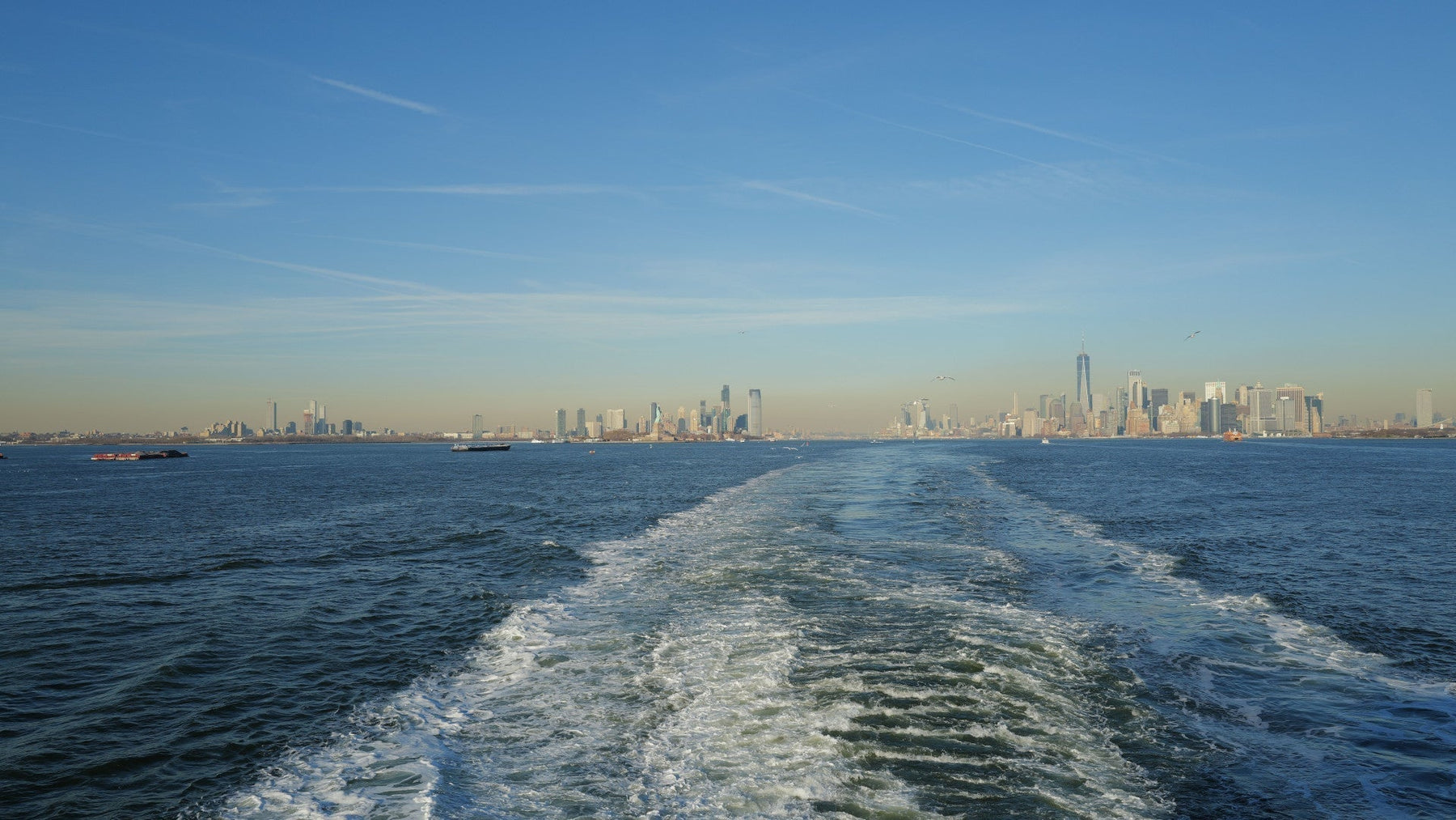 Boating in New York: A Guide to Navigating Long Island, the Hudson River, and the Great Lakes - ORCA Retail US