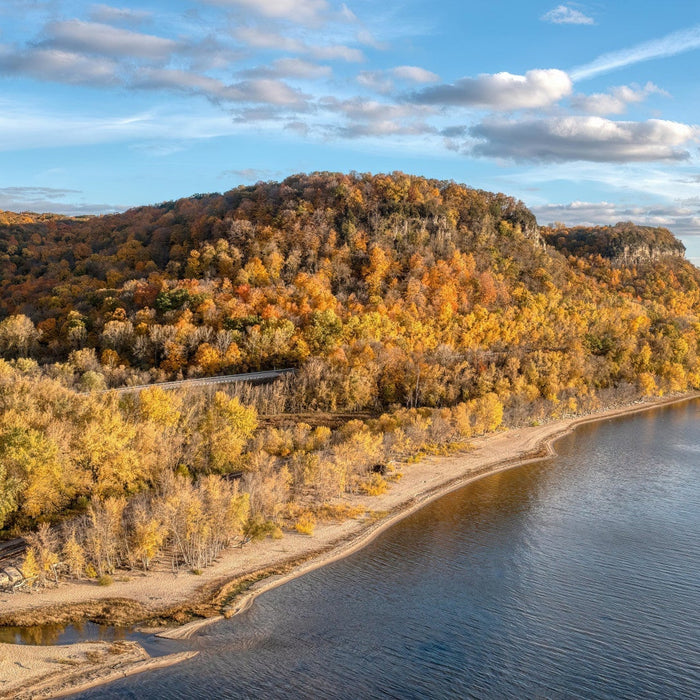 Boating in Wisconsin: A Guide to Navigating the Badger State’s Lakes - ORCA Retail US